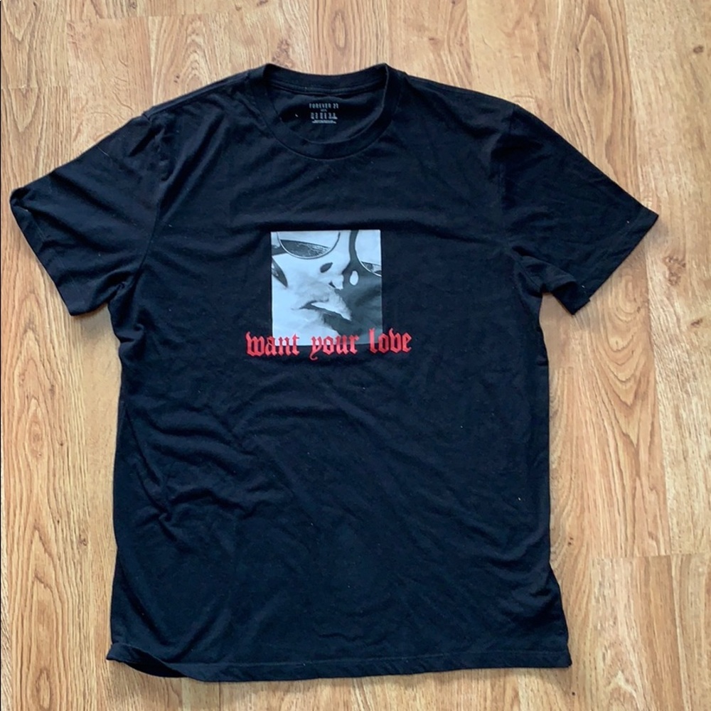 Brand new, “Want your lobe” shirt